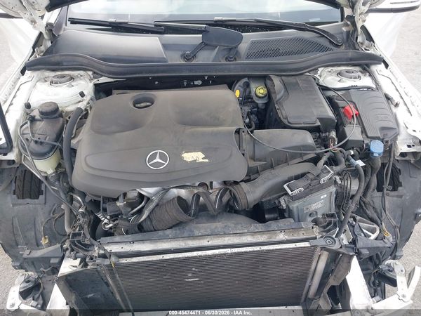 2017 MERCEDES-BENZ GLA 250 4MATIC