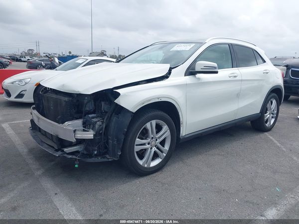 2017 MERCEDES-BENZ GLA 250 4MATIC
