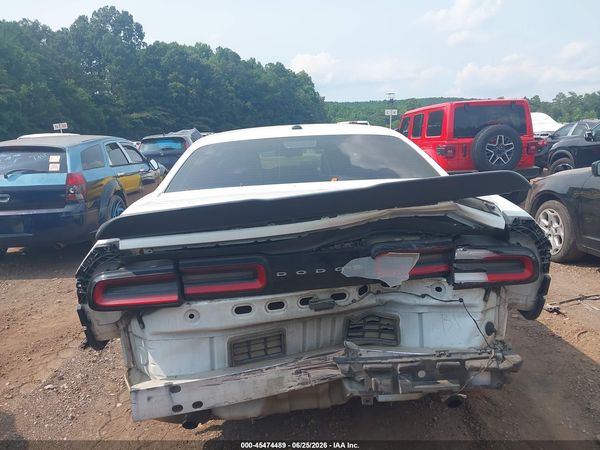 2016 DODGE CHALLENGER SXT