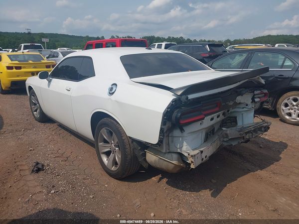 2016 DODGE CHALLENGER SXT