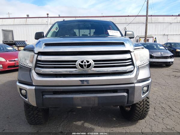 2017 TOYOTA TUNDRA SR5 5.7L V8
