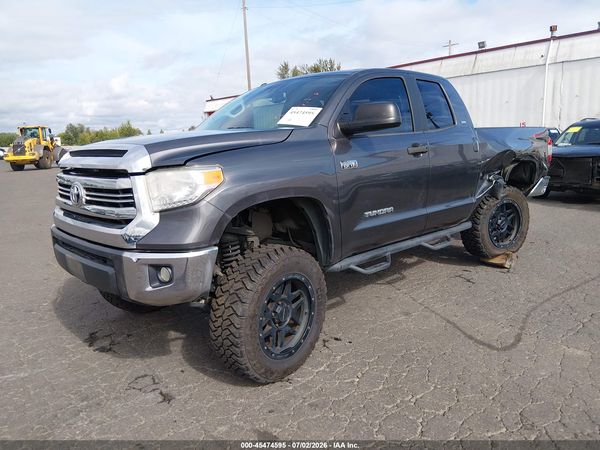 2017 TOYOTA TUNDRA SR5 5.7L V8