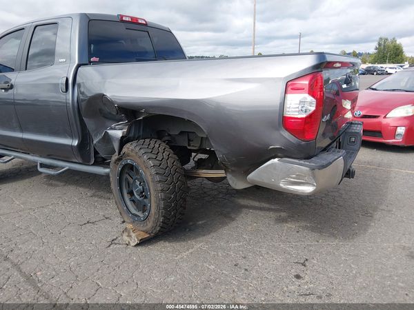 2017 TOYOTA TUNDRA SR5 5.7L V8