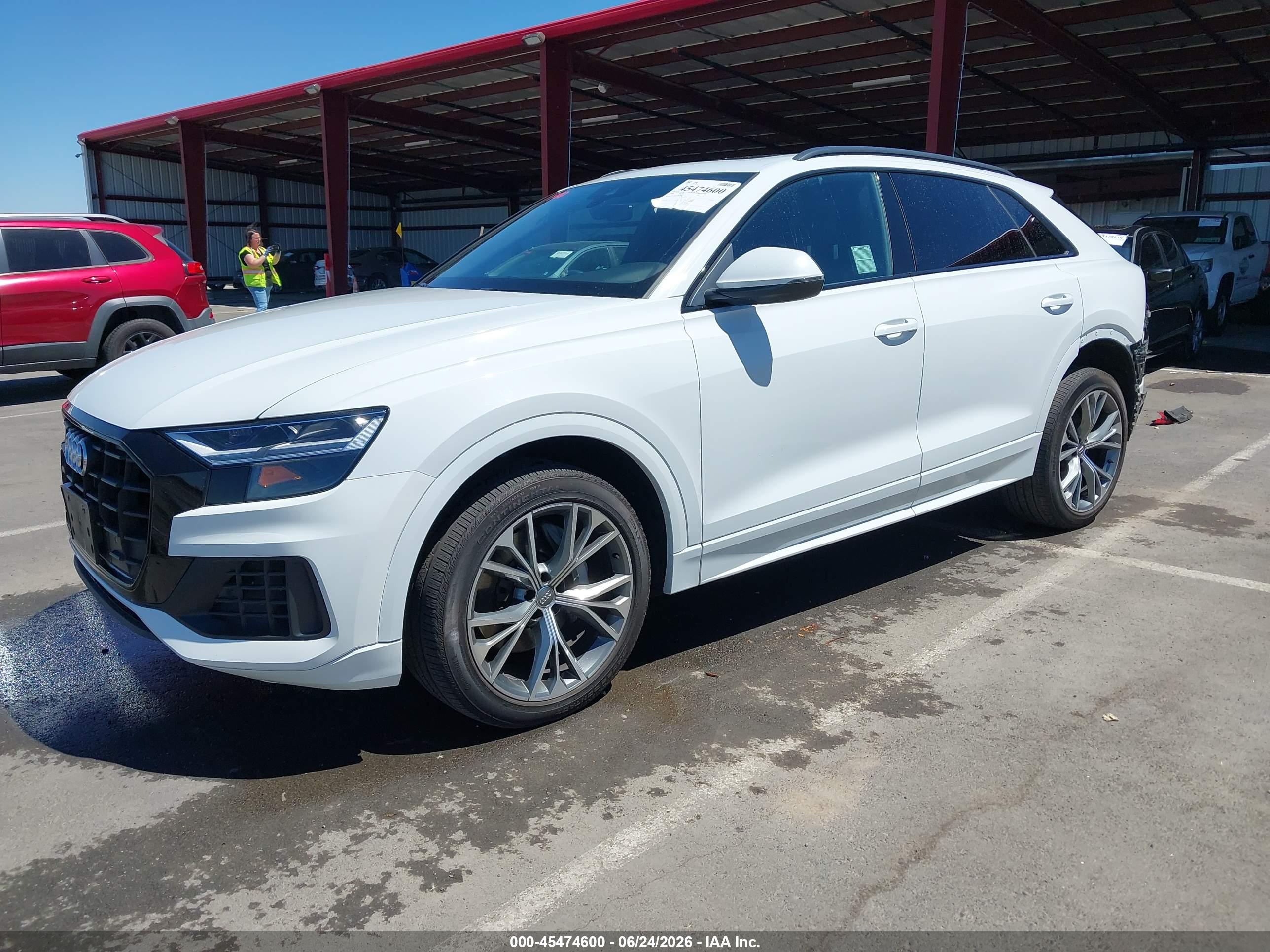 2020 AUDI Q8 — I2