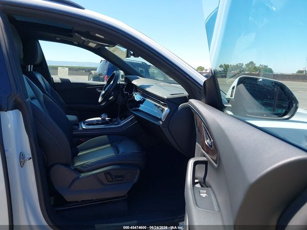 2020 AUDI Q8 — I5
