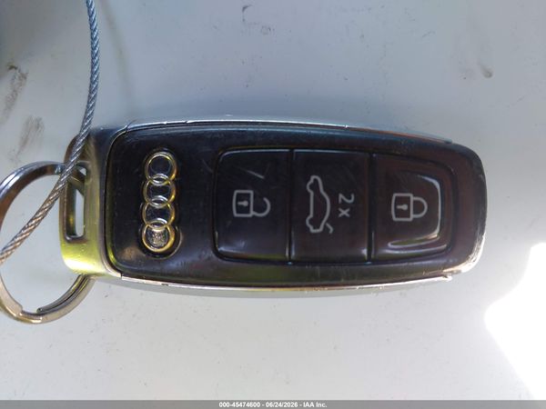 2020 AUDI Q8 — I11