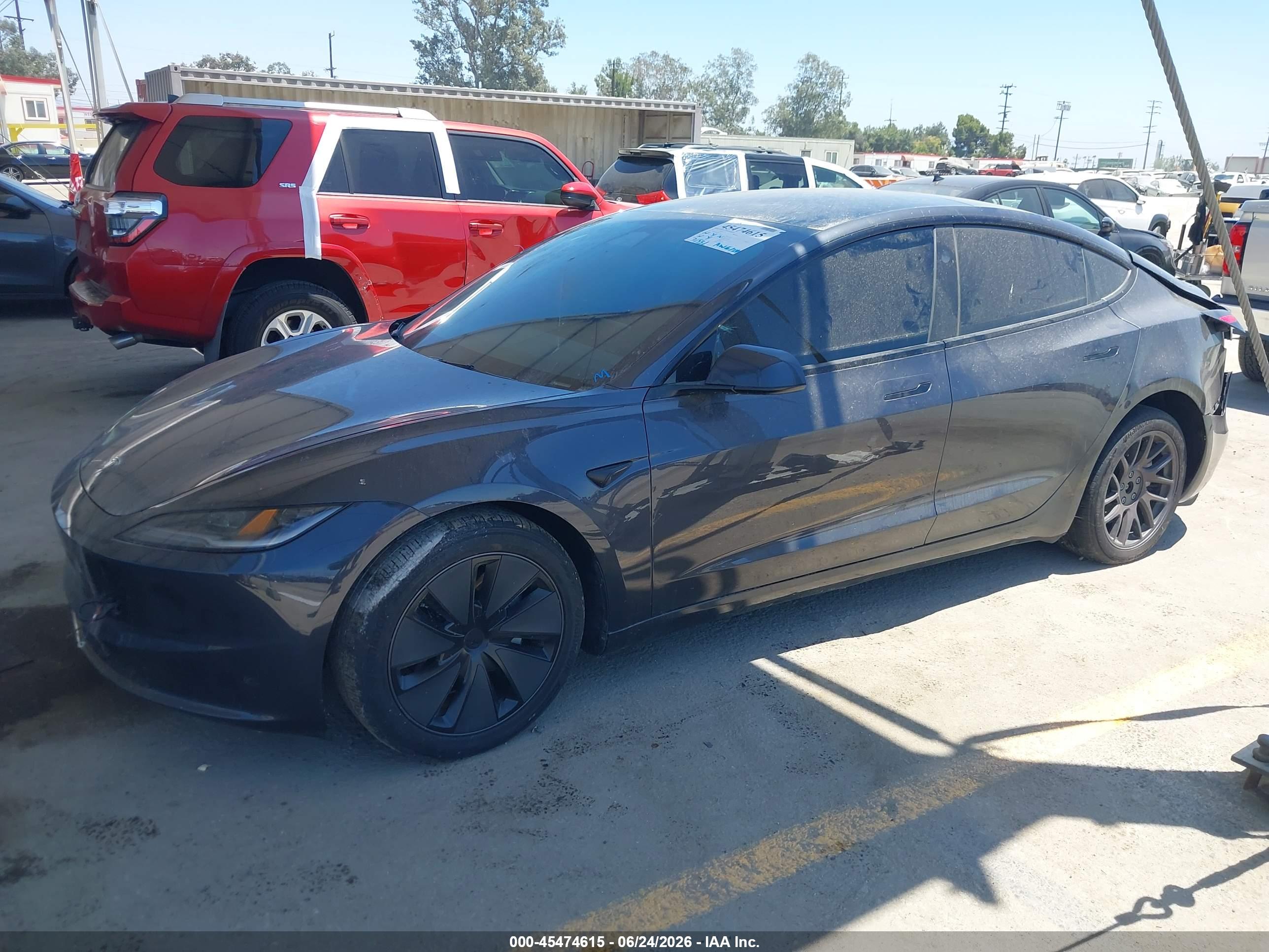 2025 TESLA MODEL 3