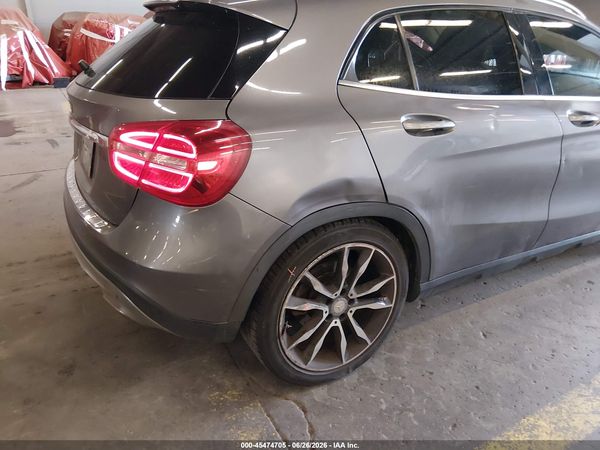2015 MERCEDES-BENZ GLA 250 4MATIC