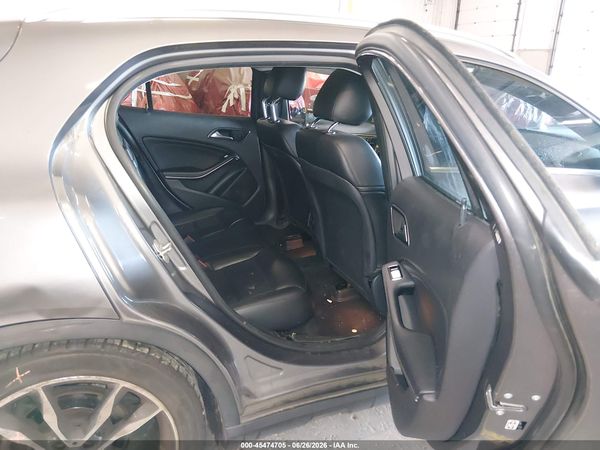 2015 MERCEDES-BENZ GLA 250 4MATIC