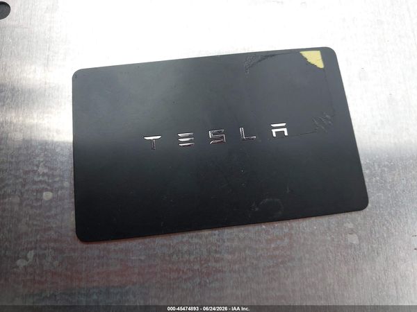 2020 TESLA MODEL Y