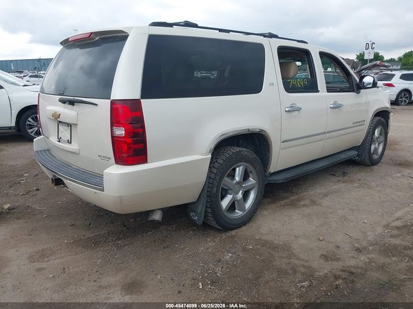2013 CHEVROLET SUBURBAN LTZ — I4