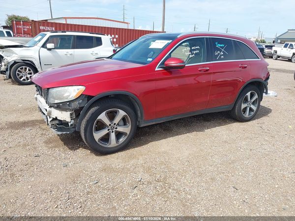 2019 MERCEDES-BENZ GLC 300 GLC300