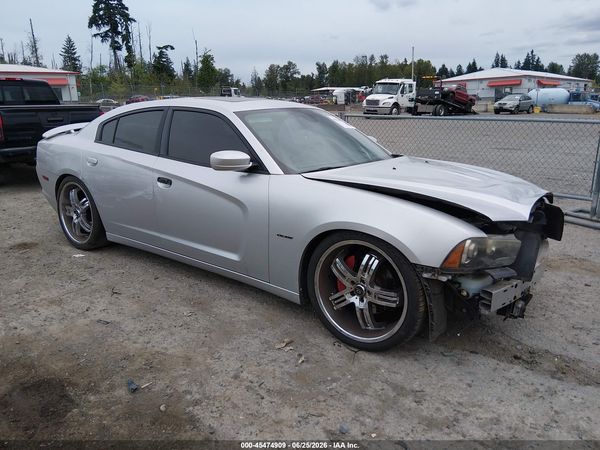 2012 DODGE CHARGER R/T