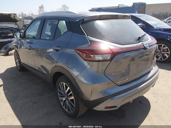 2021 NISSAN KICKS SV XTRONIC CVT — I3
