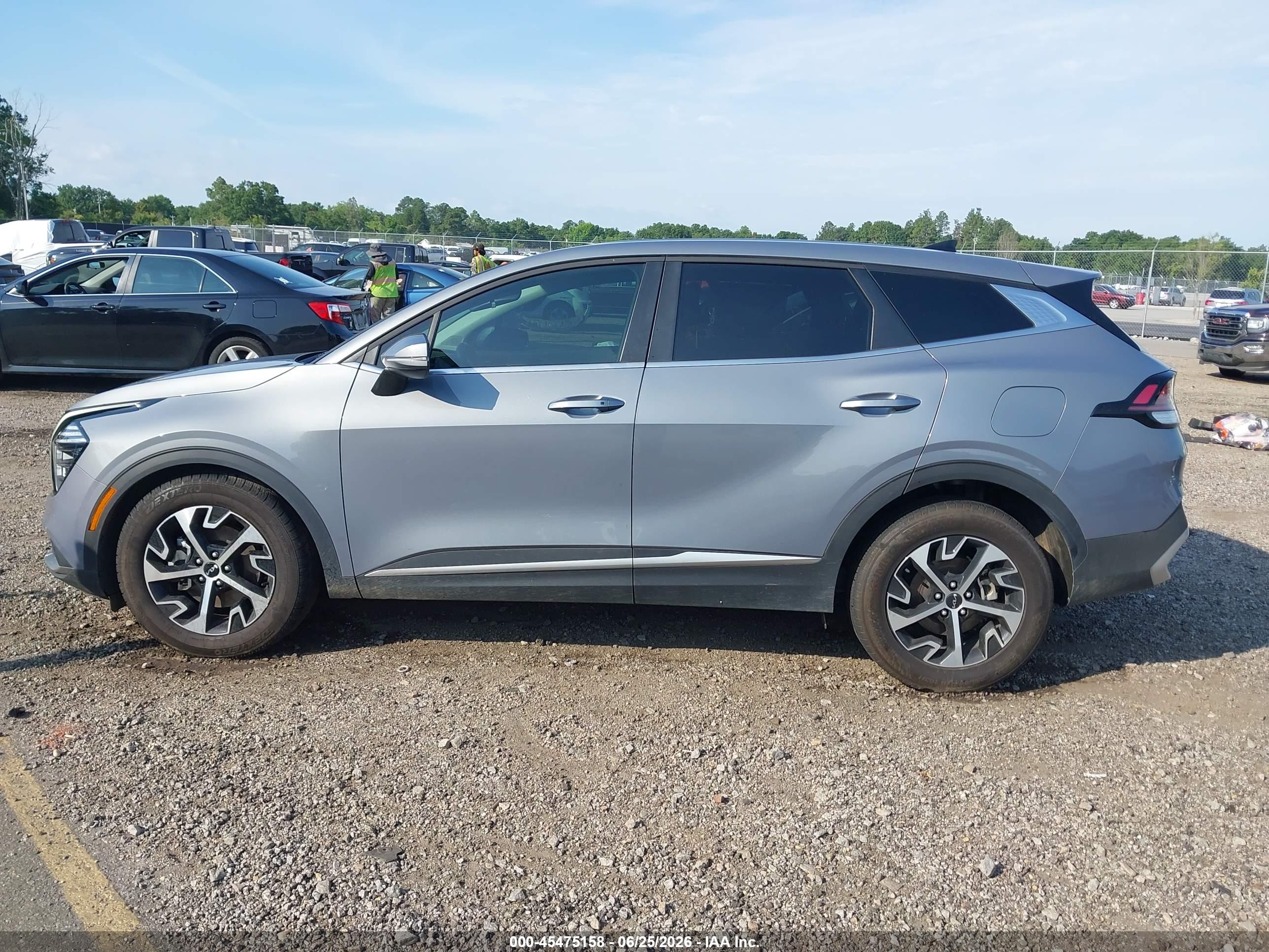 2025 KIA SPORTAGE EX