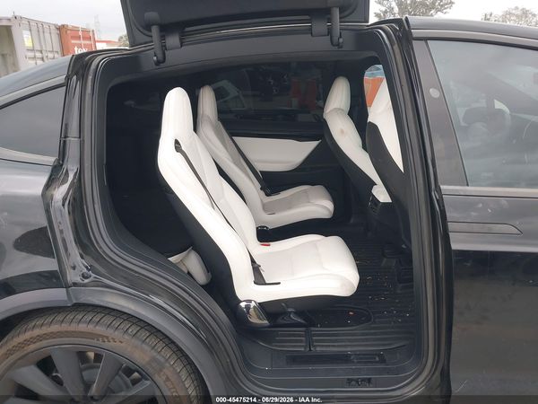 2020 TESLA MODEL X