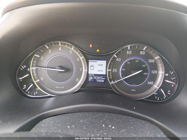 2016 INFINITI QX80