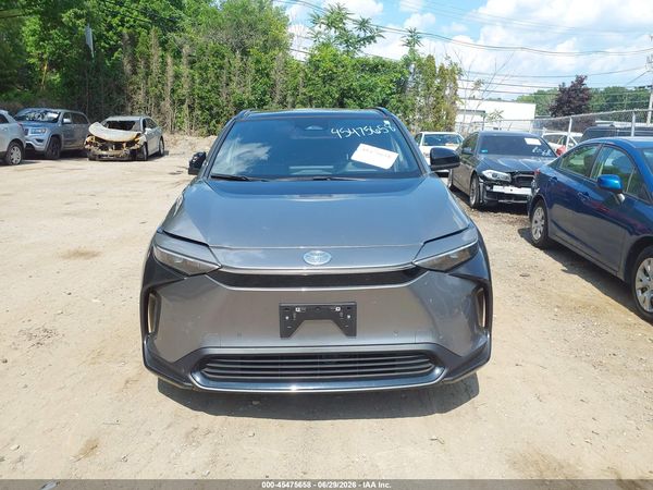 2024 TOYOTA BZ4X XLE