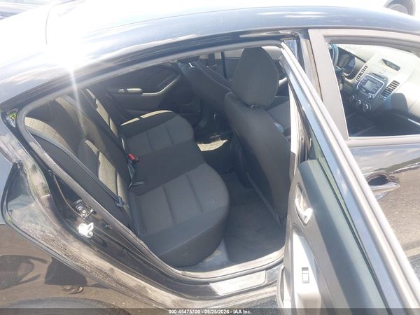 2017 KIA FORTE LX