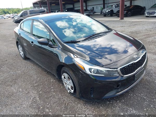 2017 KIA FORTE LX