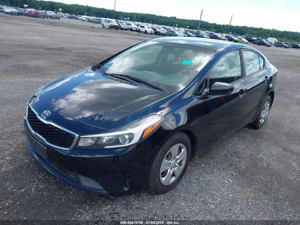 2017 KIA FORTE LX