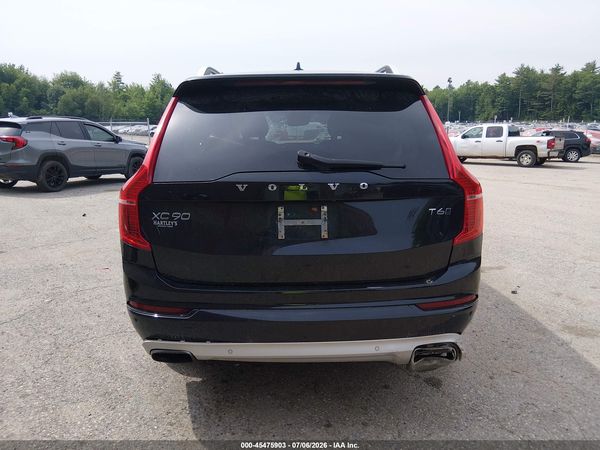 2016 VOLVO XC90 T6 MOMENTUM
