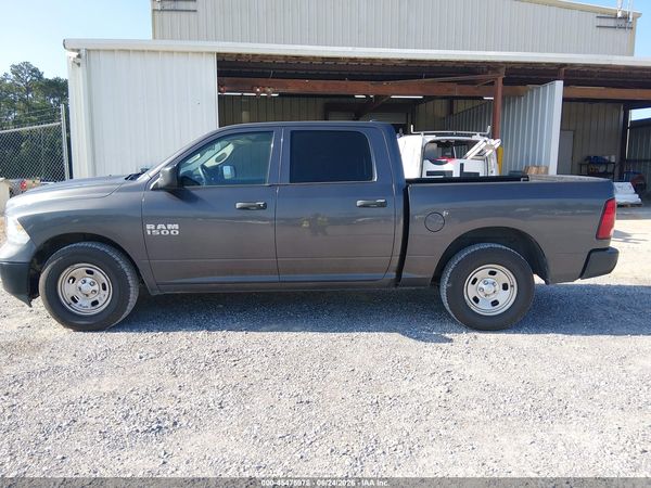 2018 RAM 1500 TRADESMAN  4X2 5'7 BOX