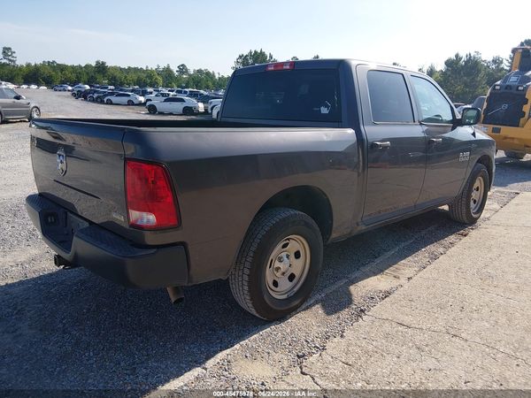 2018 RAM 1500 TRADESMAN  4X2 5'7 BOX