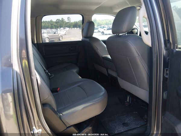 2018 RAM 1500 TRADESMAN  4X2 5'7 BOX