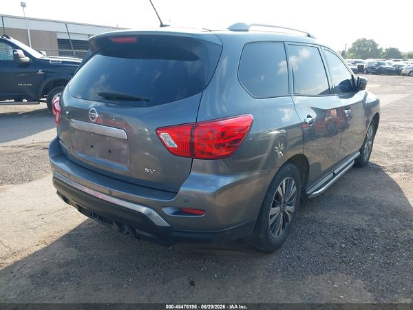 2018 NISSAN PATHFINDER SV
