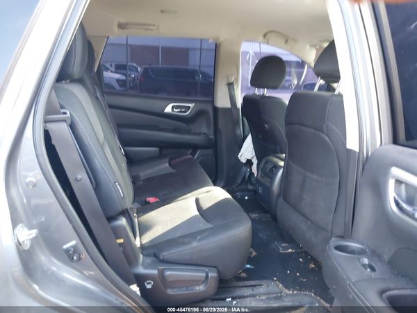 2018 NISSAN PATHFINDER SV