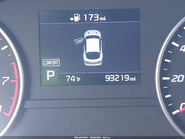 2019 KIA STINGER Base