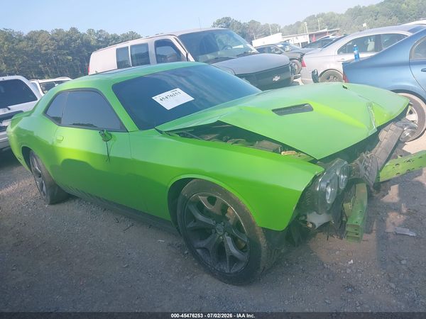 2017 DODGE CHALLENGER SXT