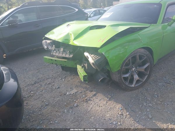 2017 DODGE CHALLENGER SXT