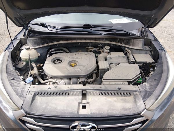 2018 HYUNDAI TUCSON SE