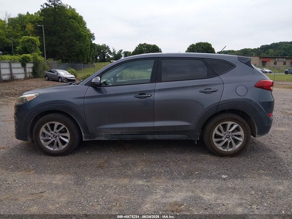 2018 HYUNDAI TUCSON SE