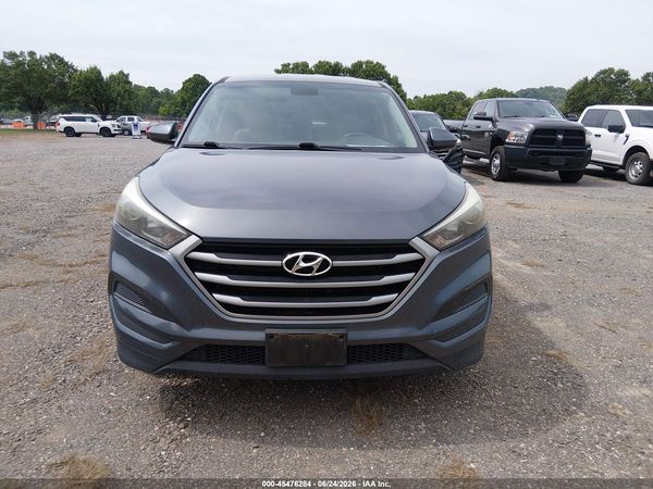 2018 HYUNDAI TUCSON SE