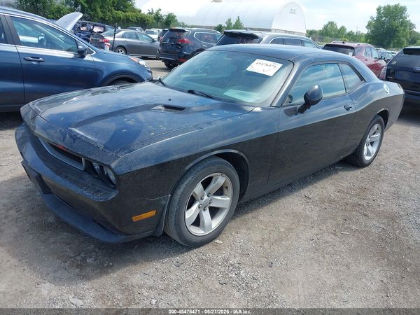 2013 DODGE CHALLENGER SXT
