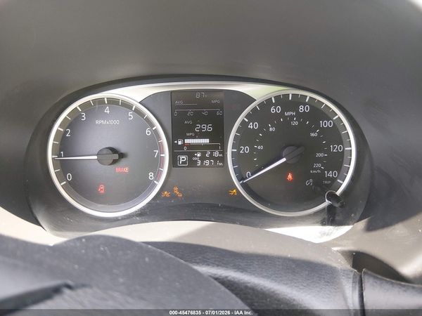 2024 NISSAN KICKS S XTRONIC CVT — I7