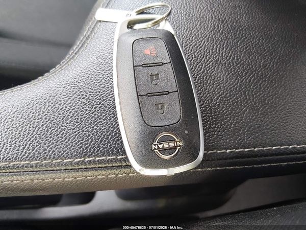 2024 NISSAN KICKS S XTRONIC CVT — I11