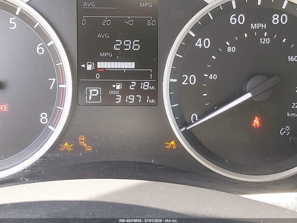 2024 NISSAN KICKS S XTRONIC CVT — I118