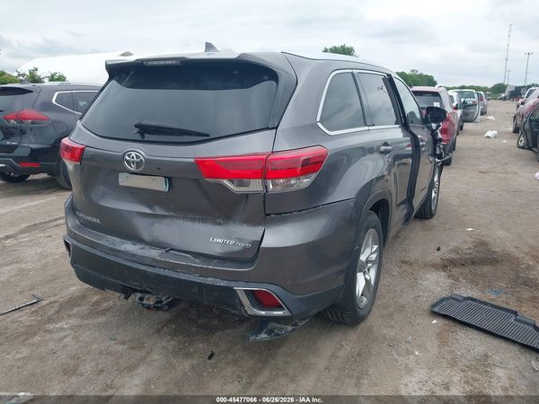 2018 TOYOTA HIGHLANDER LIMITED