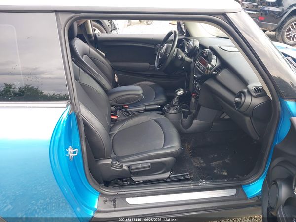 2015 MINI HARDTOP COOPER