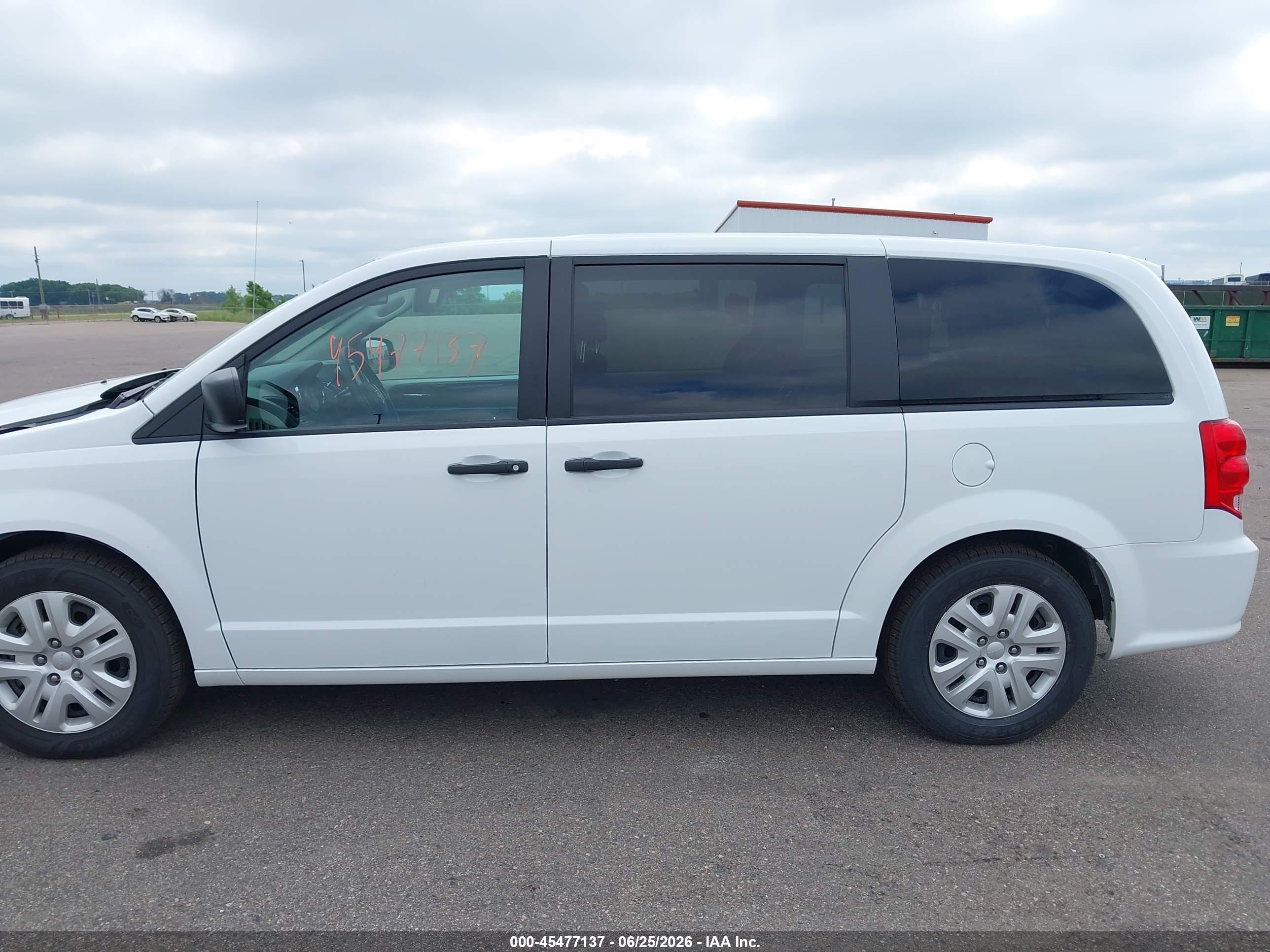 2019 DODGE GRAND CARAVAN SE