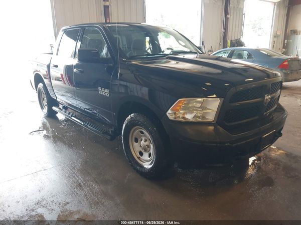 2018 RAM 1500 ST CREW CAB 4X4