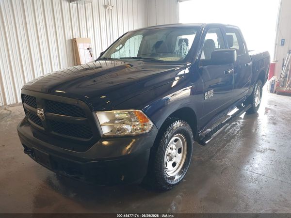 2018 RAM 1500 ST CREW CAB 4X4