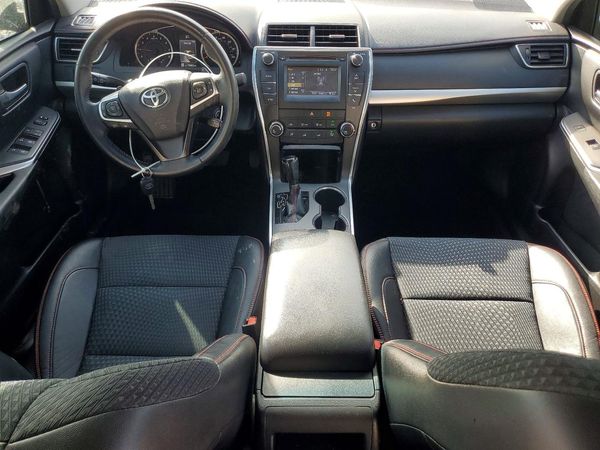 2015 TOYOTA CAMRY
