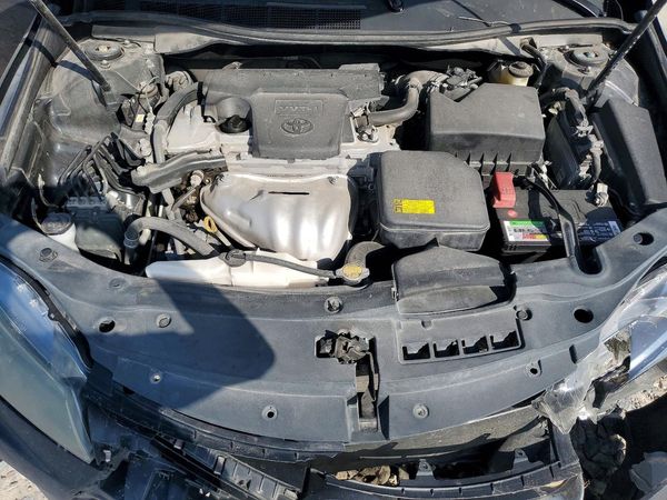 2015 TOYOTA CAMRY