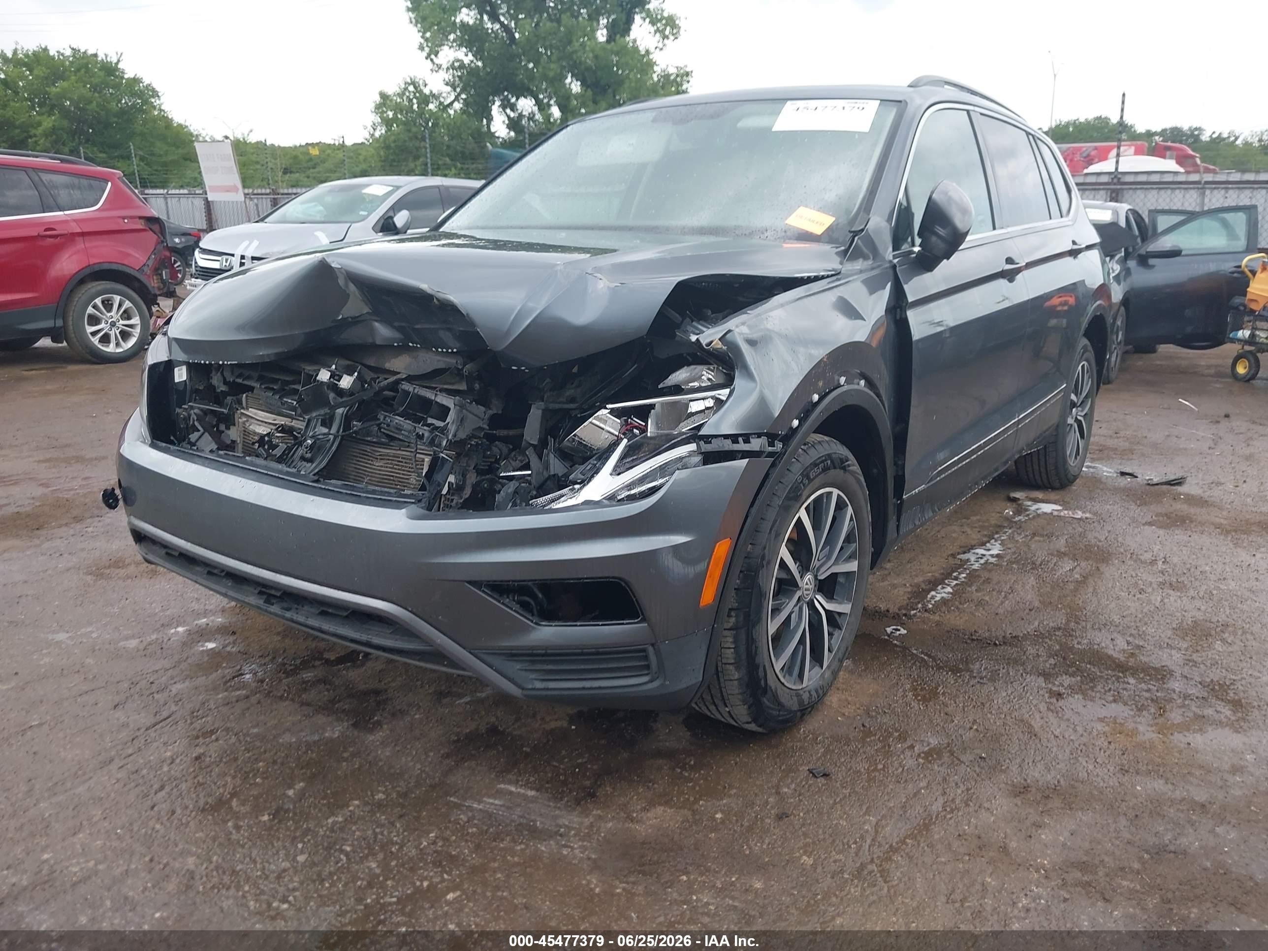 2019 VOLKSWAGEN TIGUAN — I2