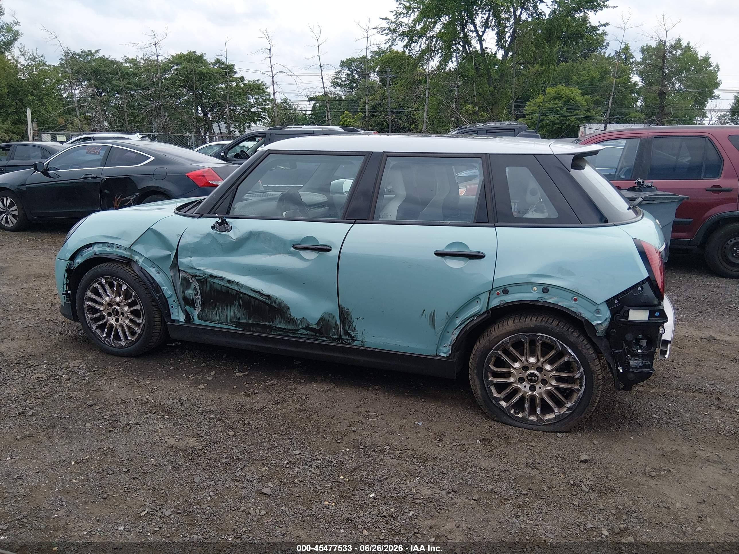 2025 MINI HARDTOP COOPER S
